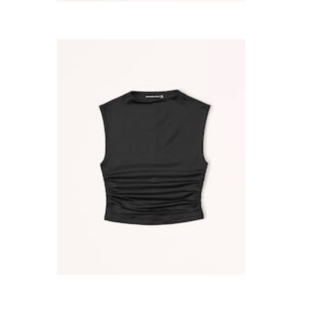 Sleek Seamless Fabric Ruched Mockneck Top in black